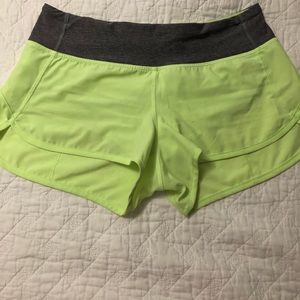 Lululemon Speed short size 4